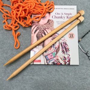 Clover Knitting Needles Size 19 (15mm)